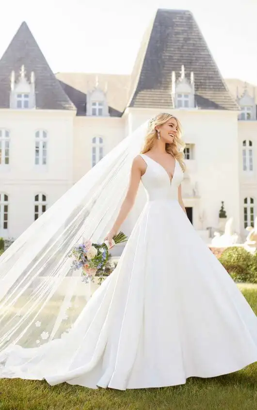 Royal-Inspired Simple Wedding Dress, 6758, by Stella York
